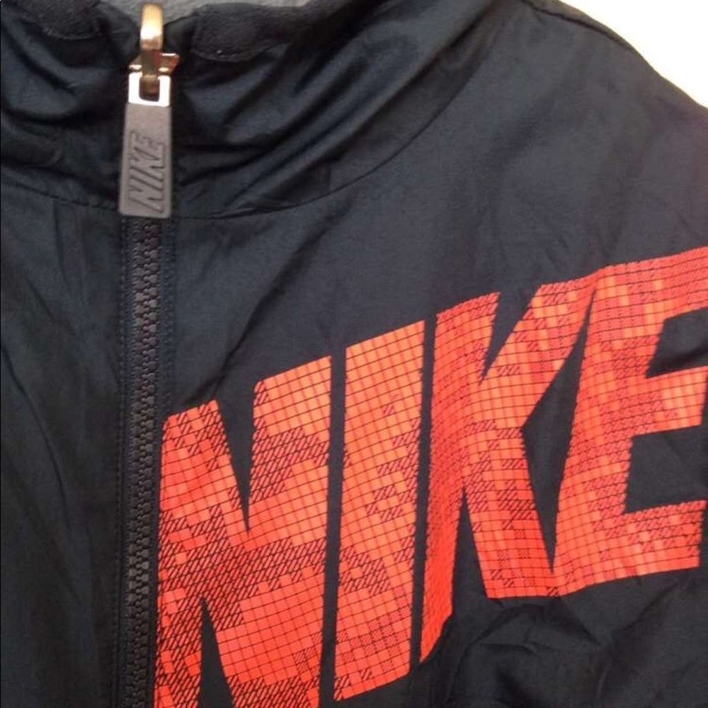 Jacket - Picture 2 of 3